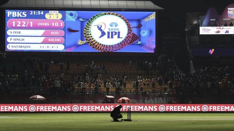 Australian playerts planning to leave IPL 